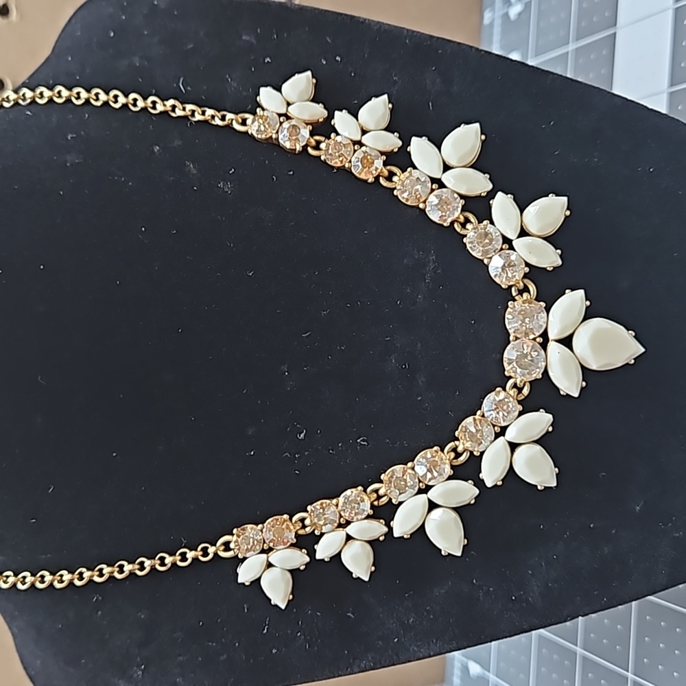 Vintage J.Crew white with rhinestones - Picture 1 of 8